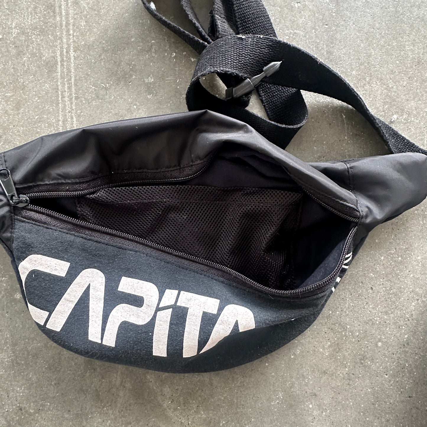 The Cross Body Bag - Capita Skeleton Peace