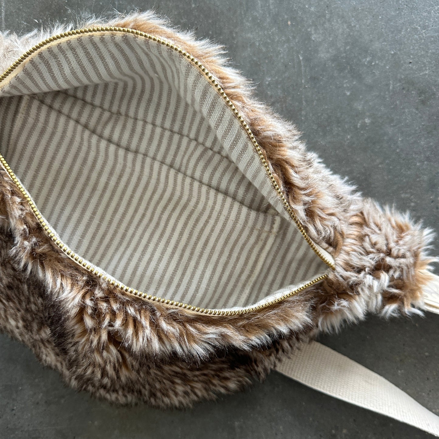 The Cross Body Bag - Teddy Bear