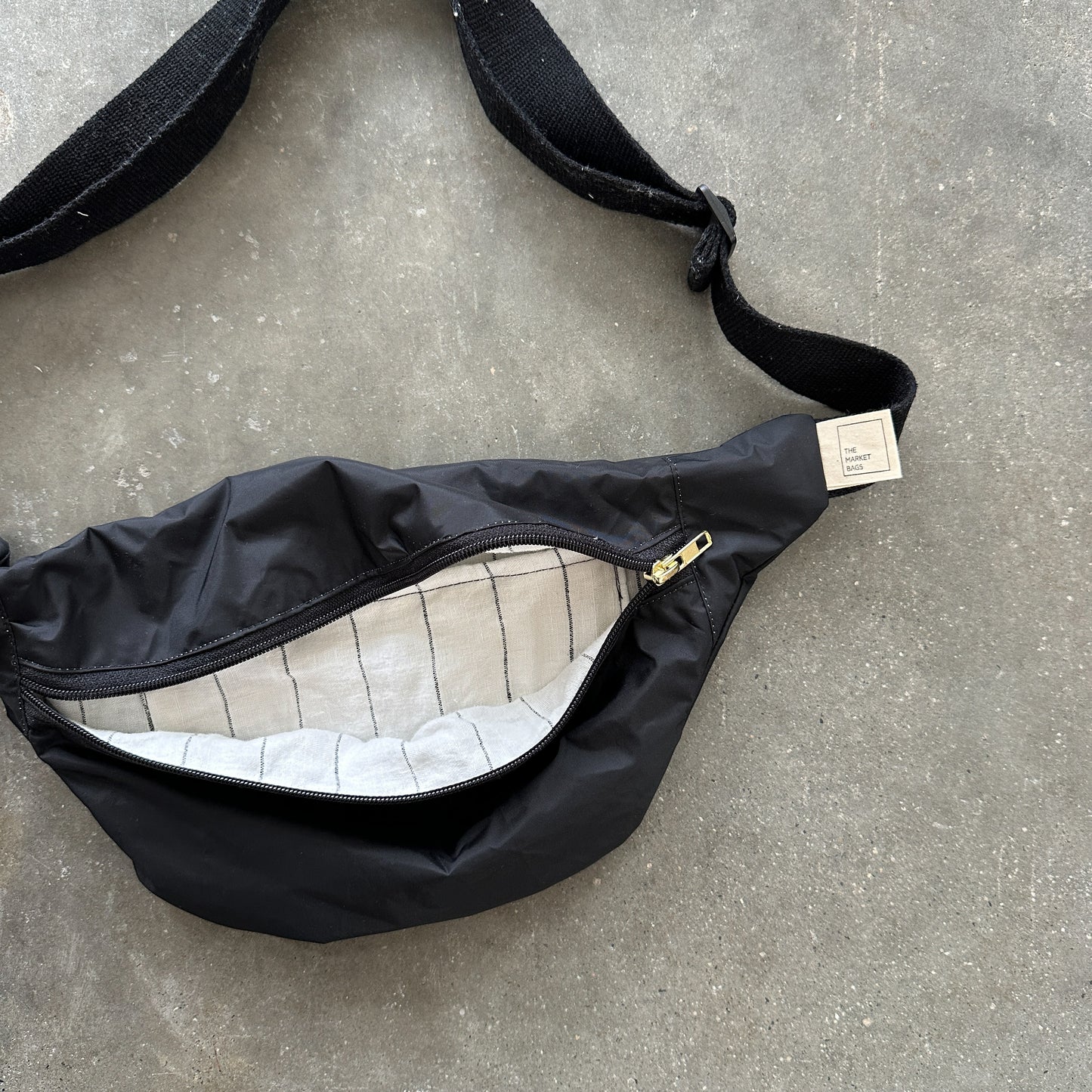 The Cross Body Bag - Helly Hansen Water Resistant