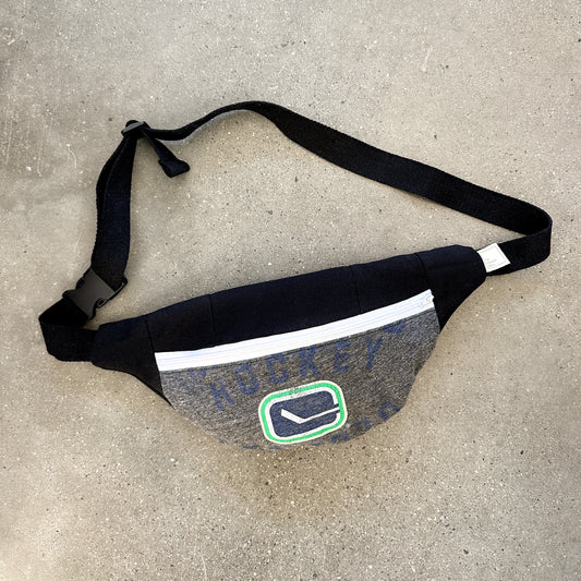 The Cross Body Bag - Canucks