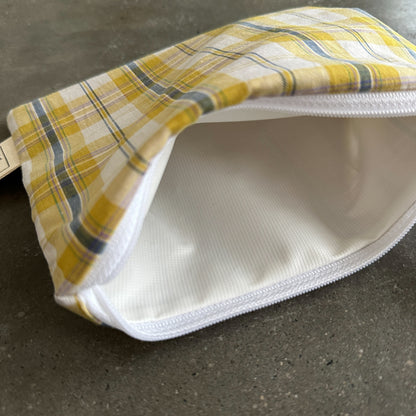 Water Resistant Snack Bag - Picnic Plaid