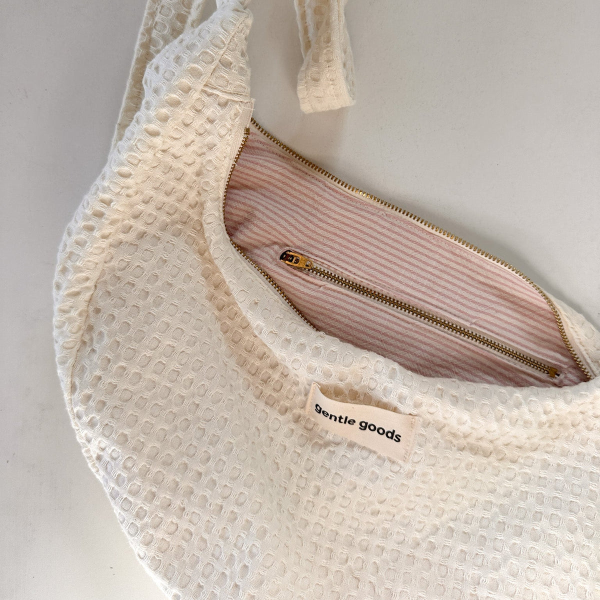 The Halv Sling Bag Digital PDF Sewing Pattern