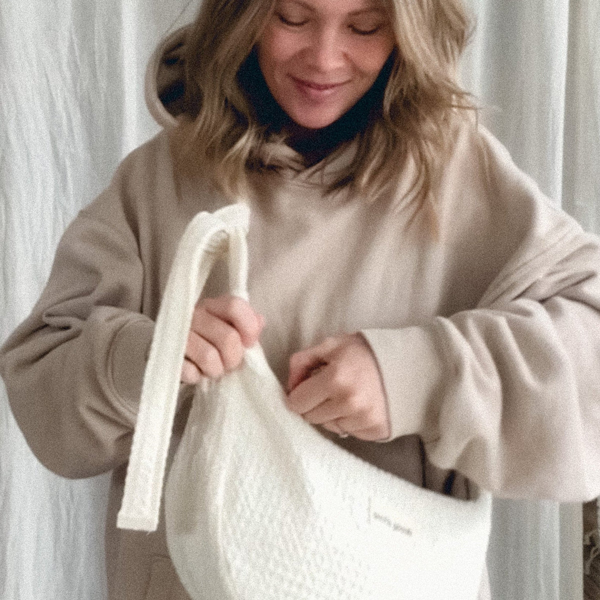 The Halv Sling Bag Digital PDF Sewing Pattern